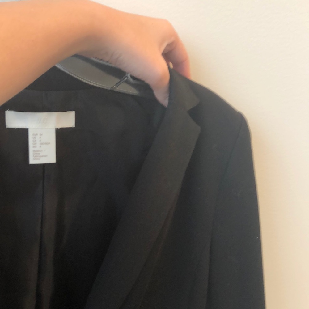 H&M Blazer - Picture 5 of 5